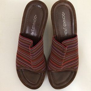 Donald J. Pliner Slipped On Sandal, Brown Suede Heels